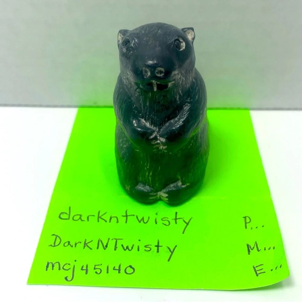NWOT Vintage The Wolf Sculptures Canada Soapstone Beaver - Picture 2 of 16